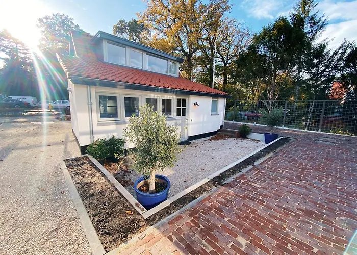 Cozy Historical Cottage